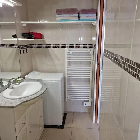 Duplex En Maison Individuelle De 70 M2avec Jardin Apartment