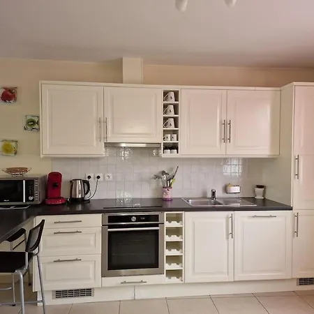 Apartment Duplex En Maison Individuelle De 70 M2avec Jardin